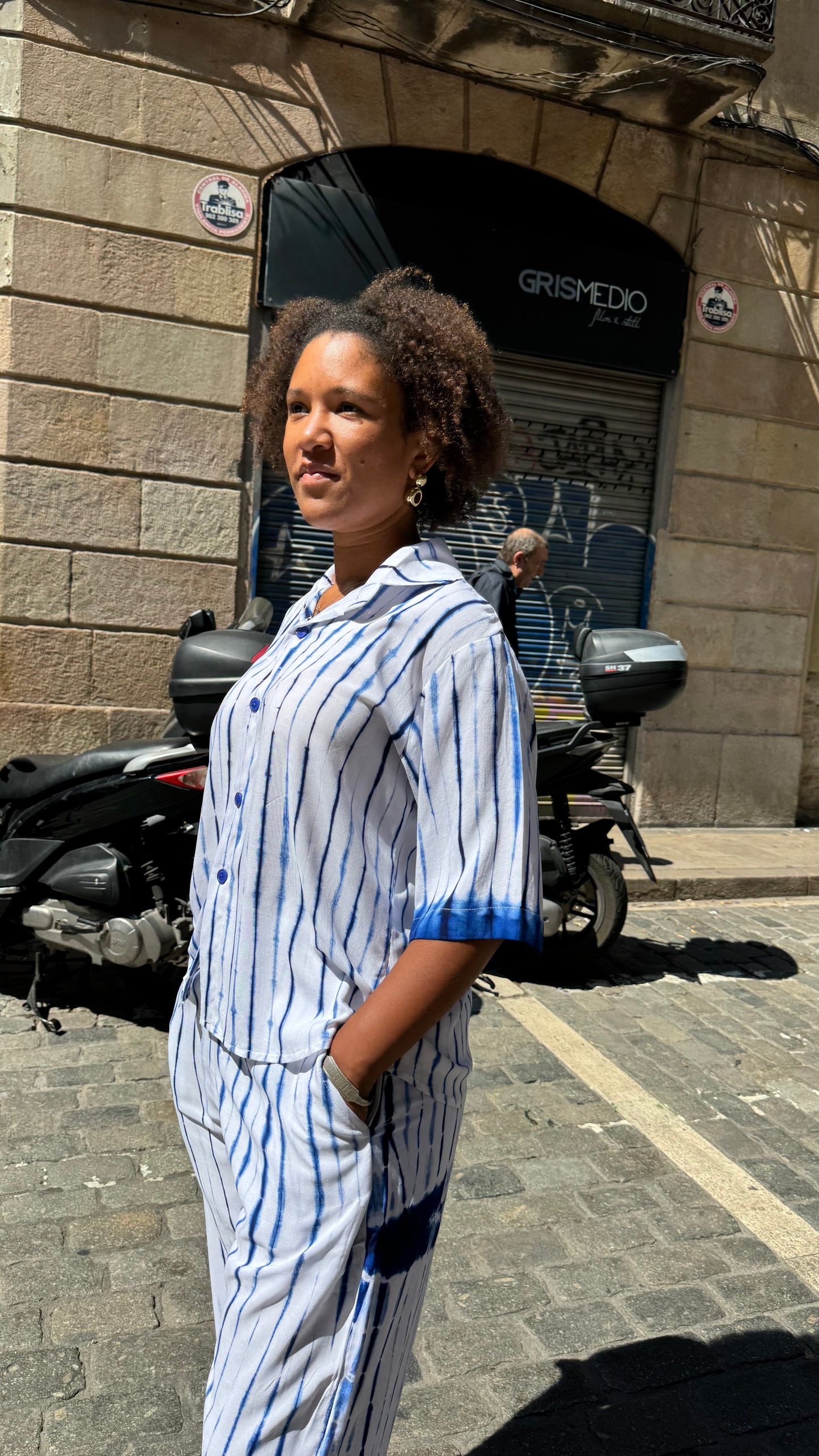 Maridadi Bluu Nyeupe Shirt & Pant (conjunto)