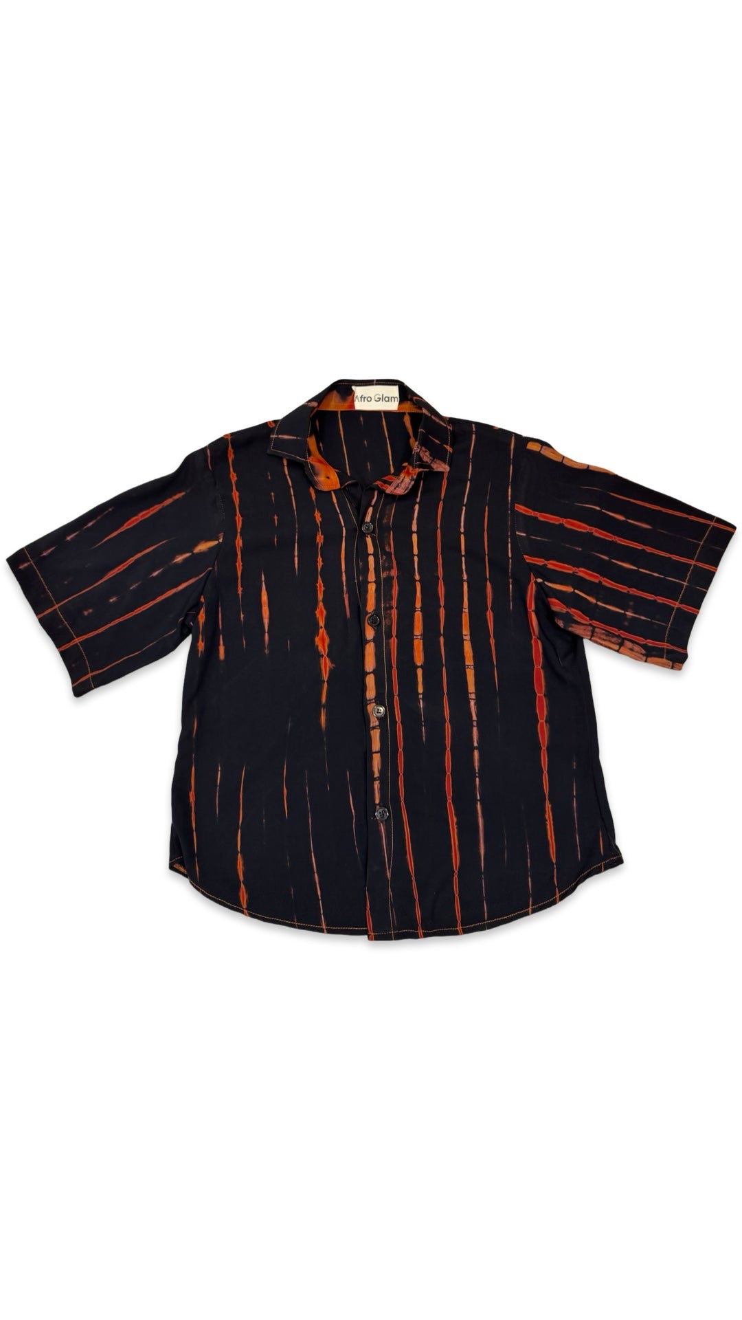 Nyeusi tii shirt